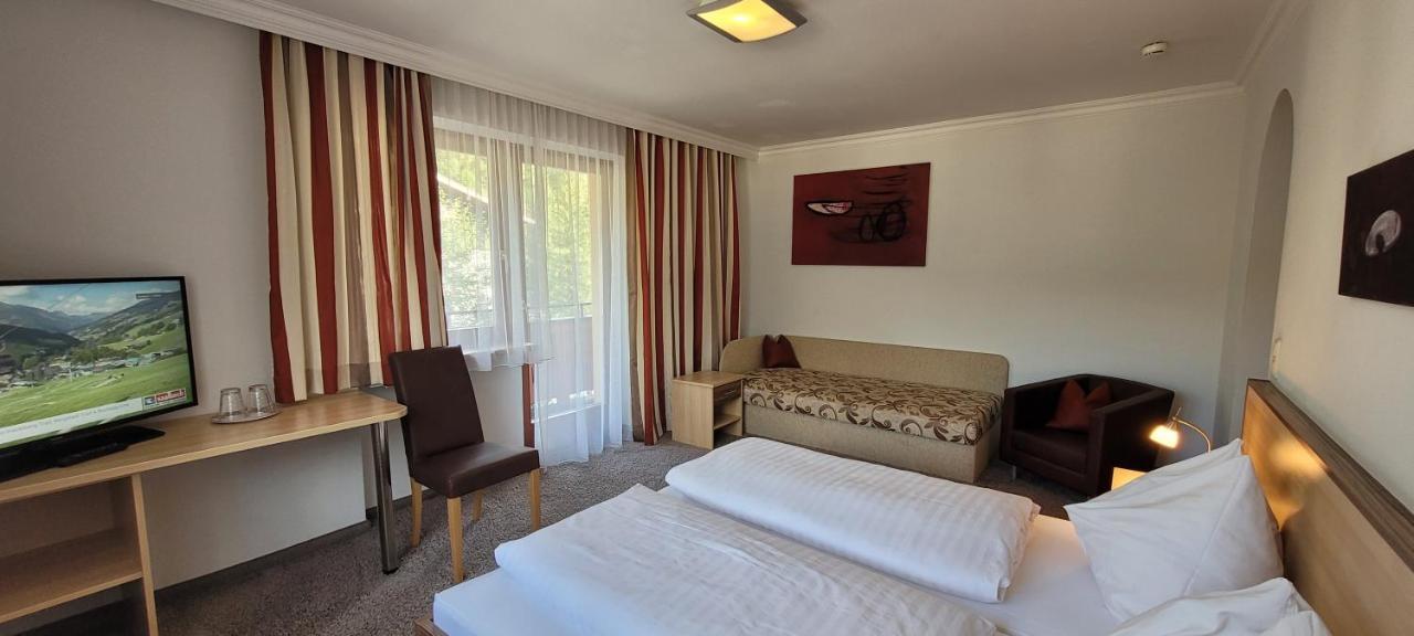 Hotel Sommerer - Inklusive Joker Card Im Sommer Saalbach-Hinterglemm Exterior foto